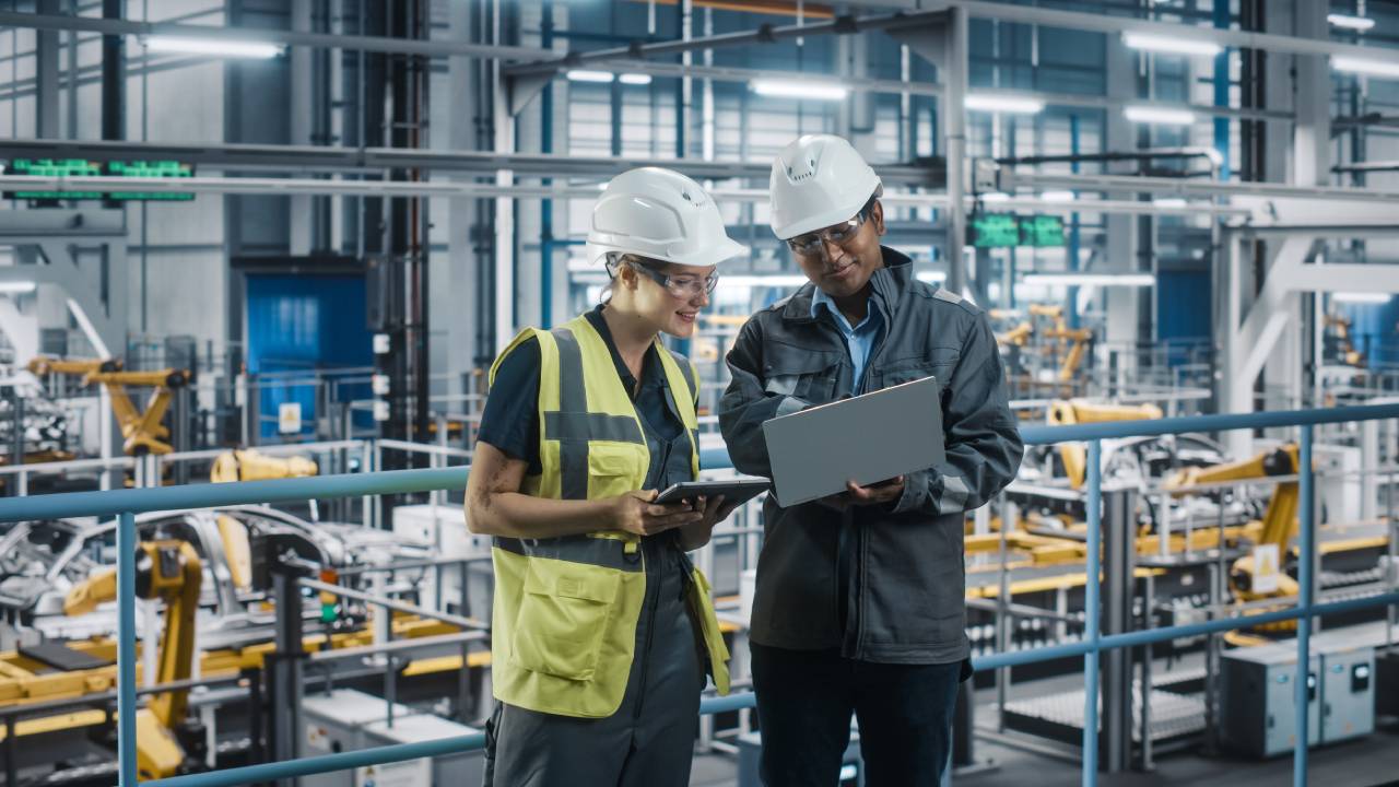 Enterprise Management Softwares for Manufacturing Chenab IT